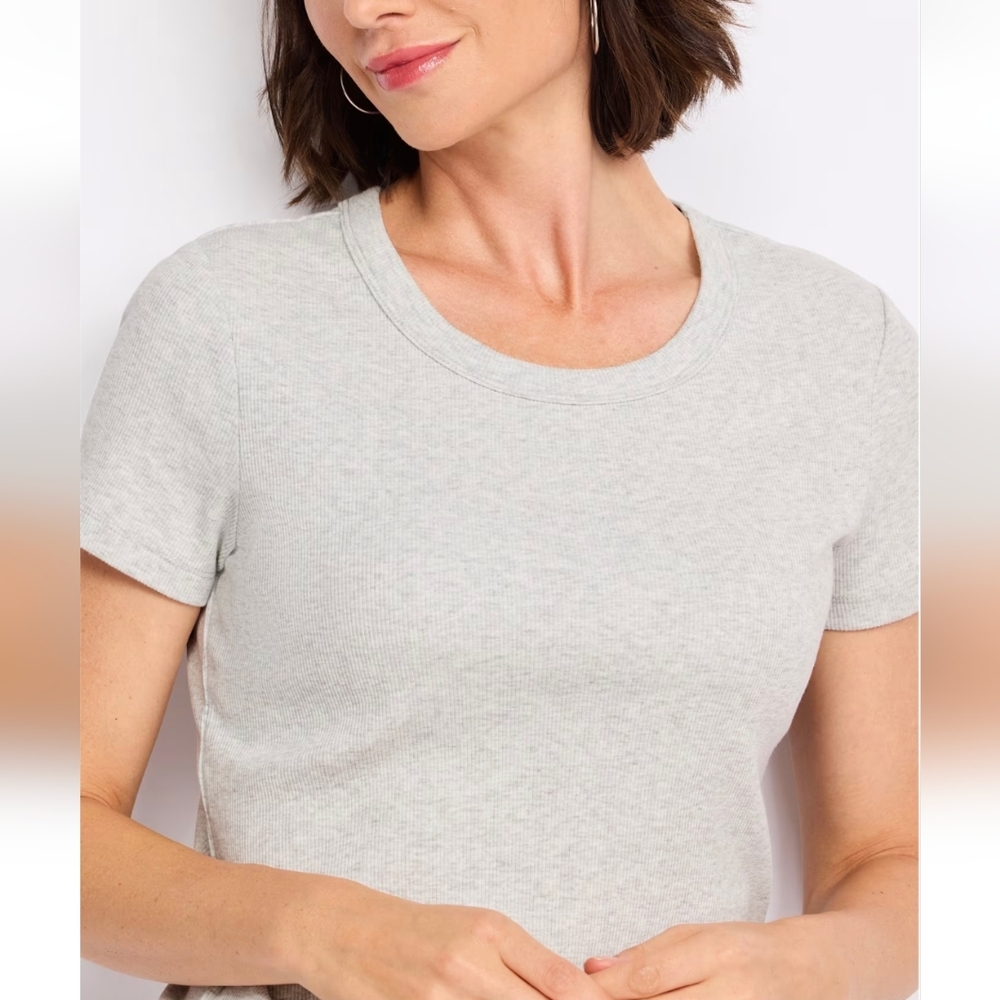 Pearl Cotton Ribbed Crewneck Tee In Grey - Picture 2 of 11